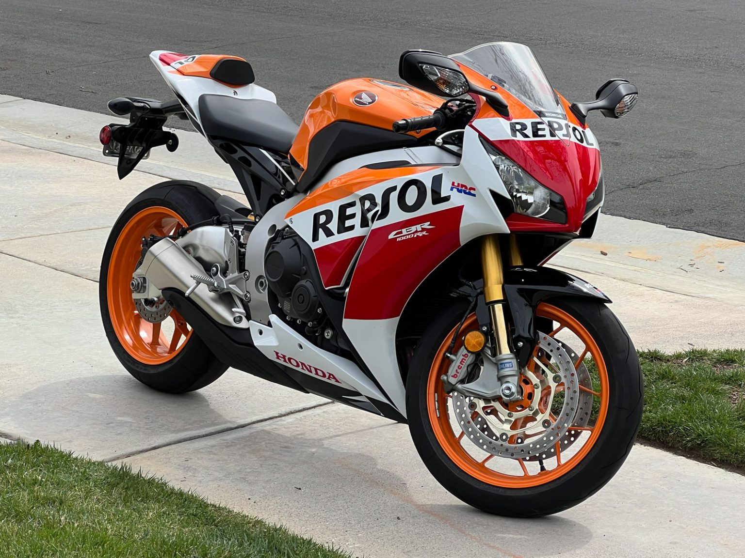 Honda Cbr Rr Sp Repsol With Miles Iconic Motorbike Auctions