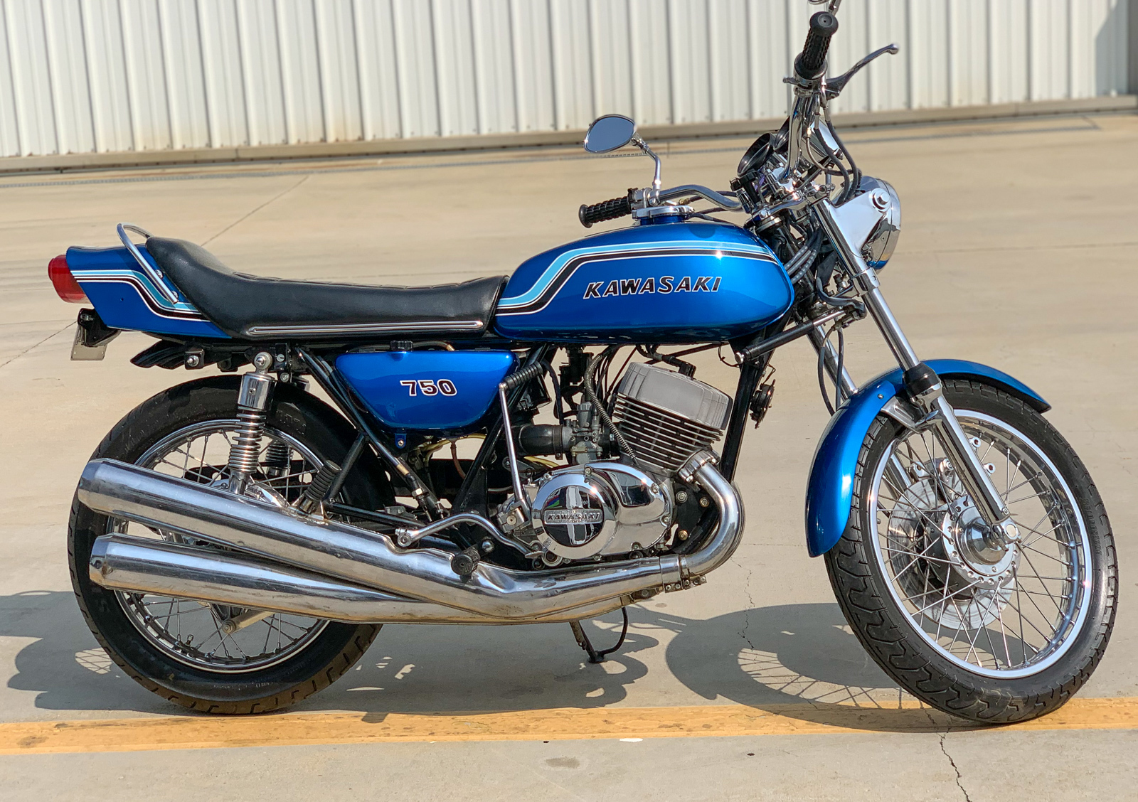 No 1972 H2 – Iconic Motorbike Auctions
