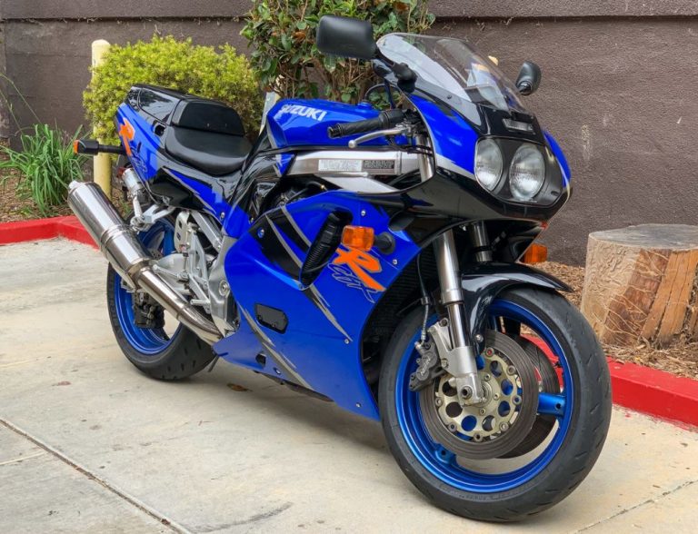 1993 Suzuki GSX-R600 – Iconic Motorbike Auctions