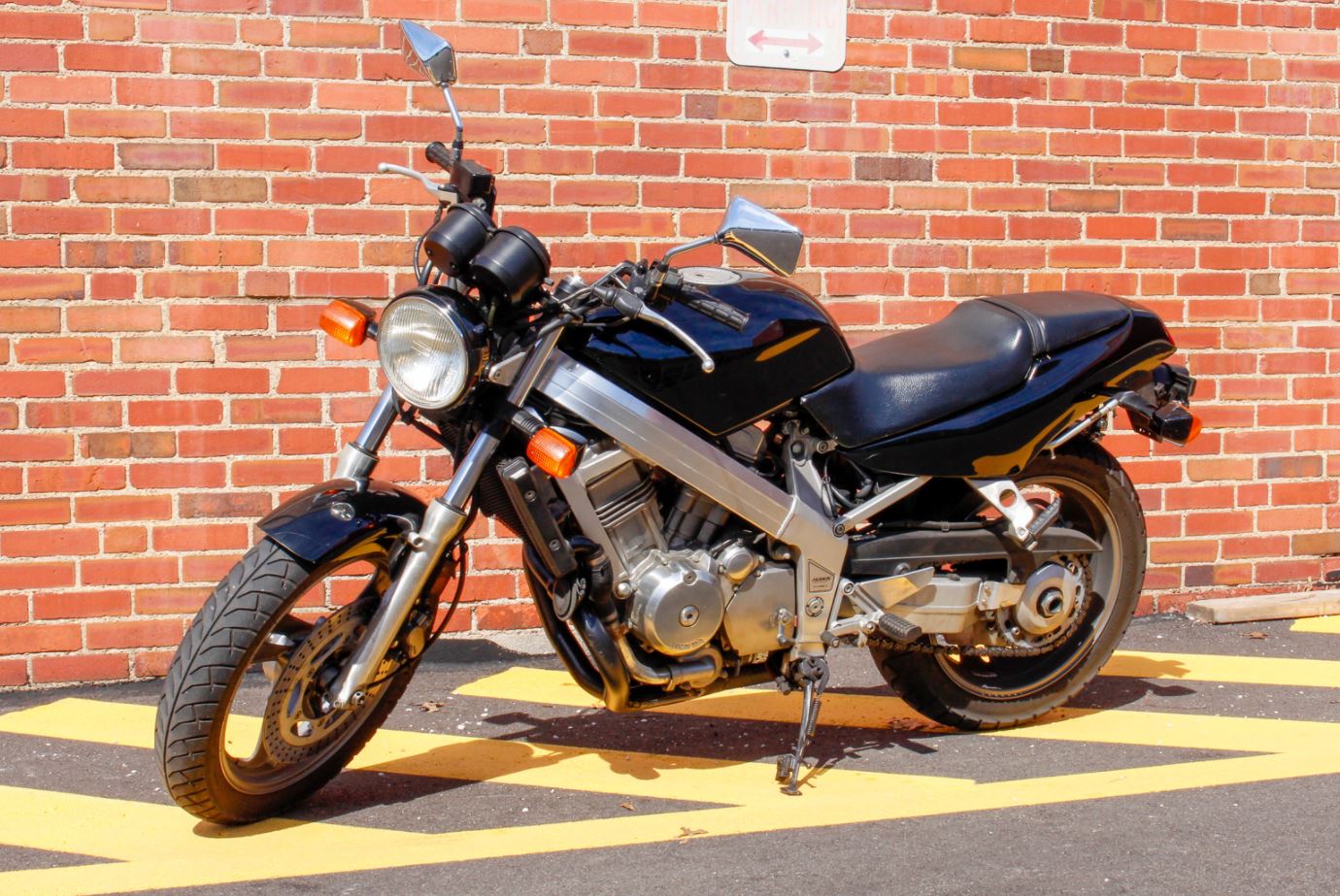 No Reserve – 1988 Honda Hawk NT650 – Iconic Motorbike Auctions