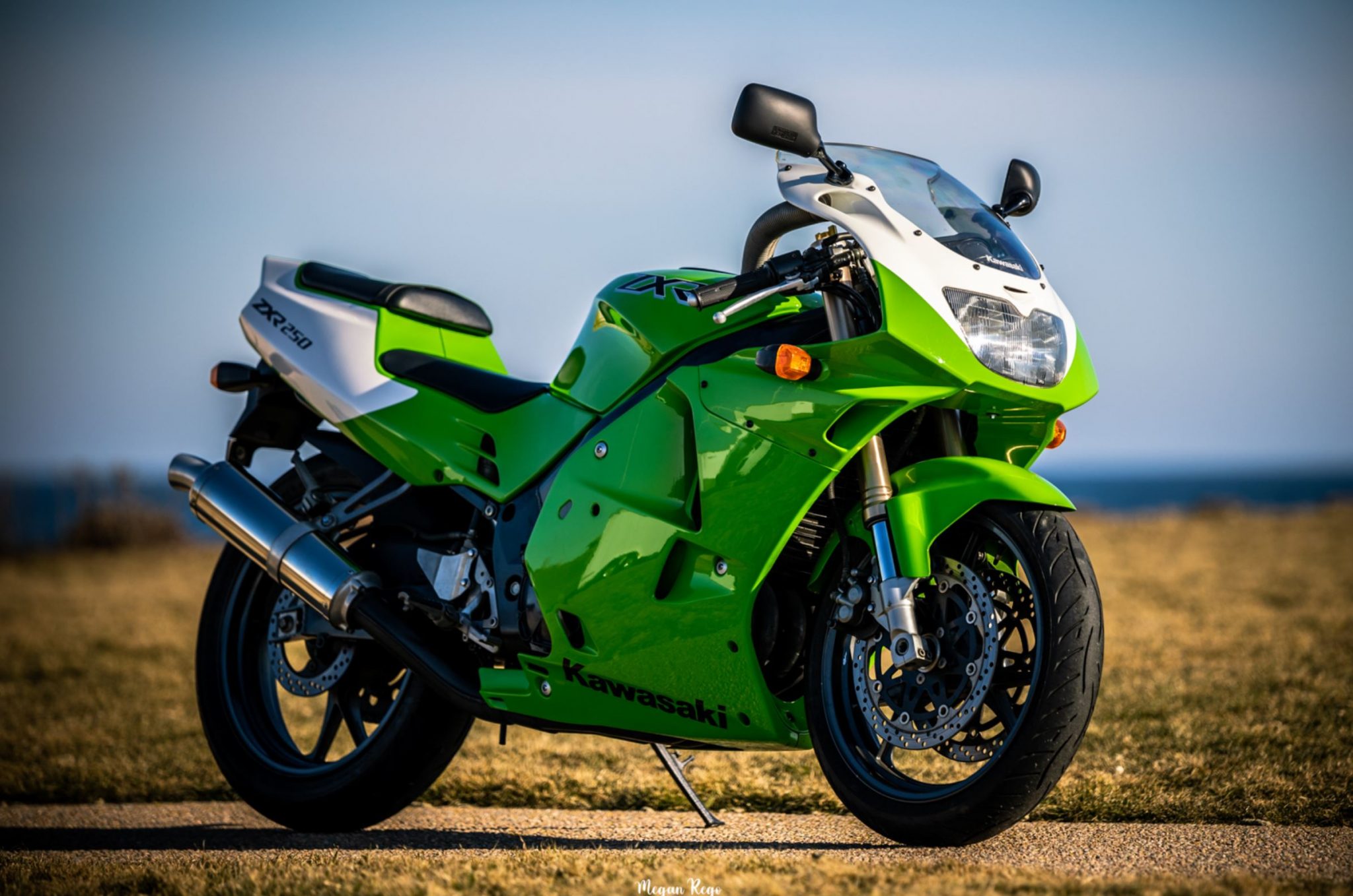 kawasaki zxr25