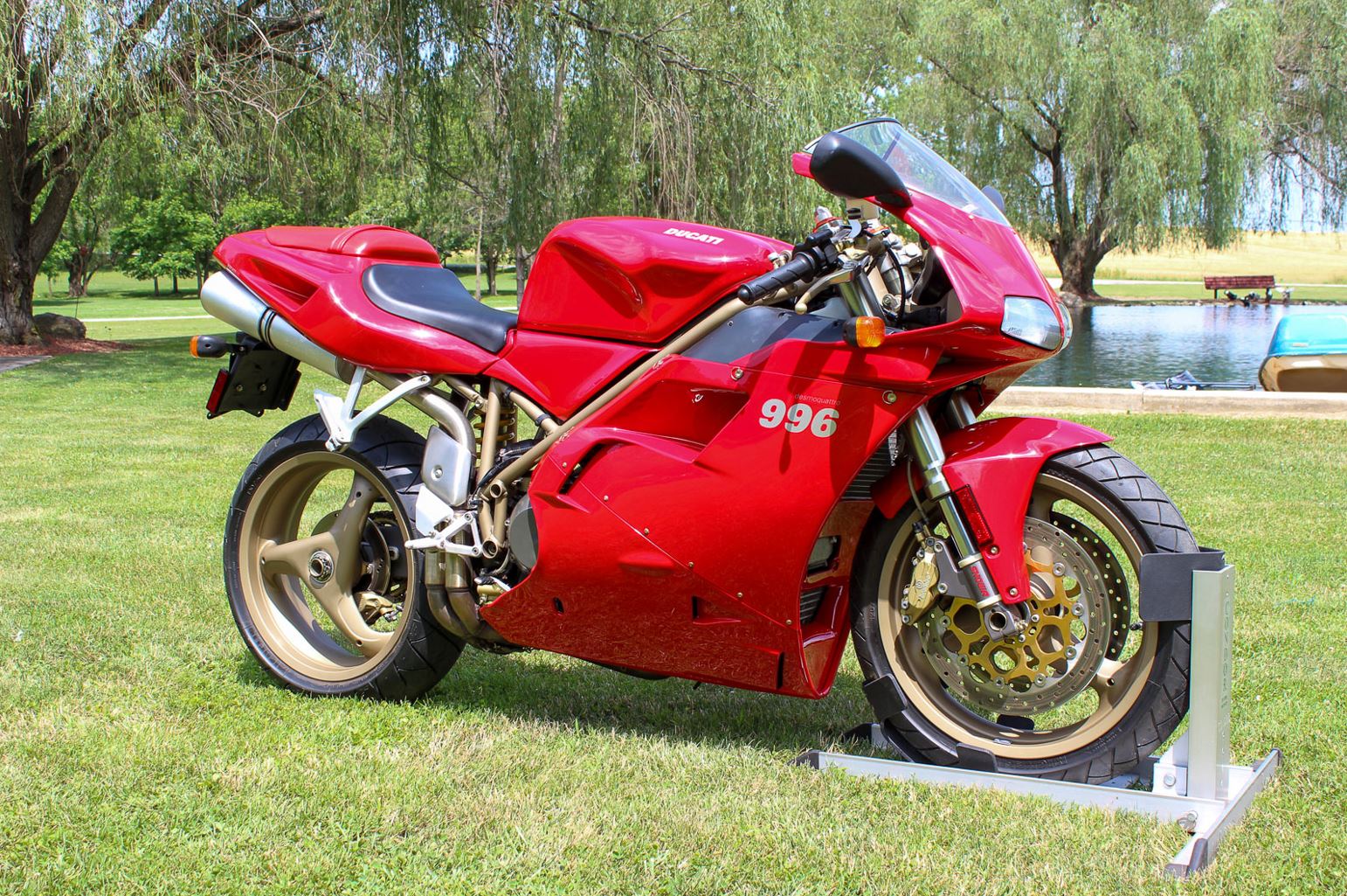 thumbnail image 2 of Brakemasters Stainless Joint Bolt Set For Ducati 996 S SPS Front Brembo Calipers 2 of 4