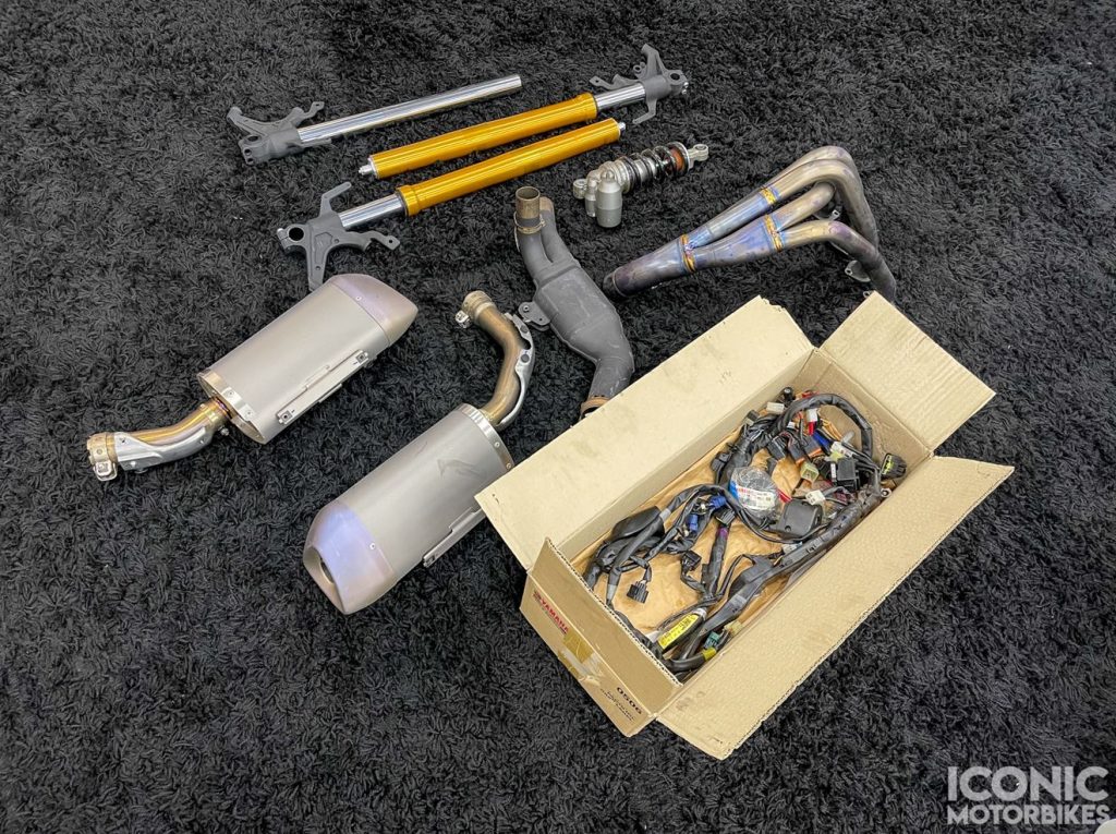 No Reserve – 2013 Yamaha R1 Parts Lot – Iconic Motorbike Auctions