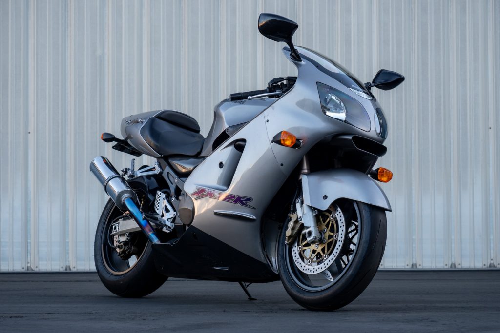 2000 Kawasaki Ninja ZX-12R – Iconic Motorbike Auctions