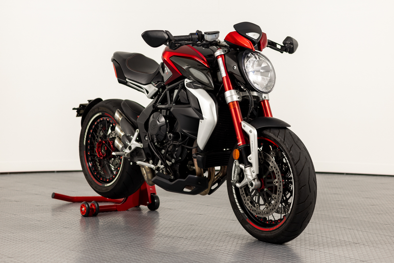 2016 Mv Agusta Brutale Dragster 800 Rr Iconic Motorbike Auctions