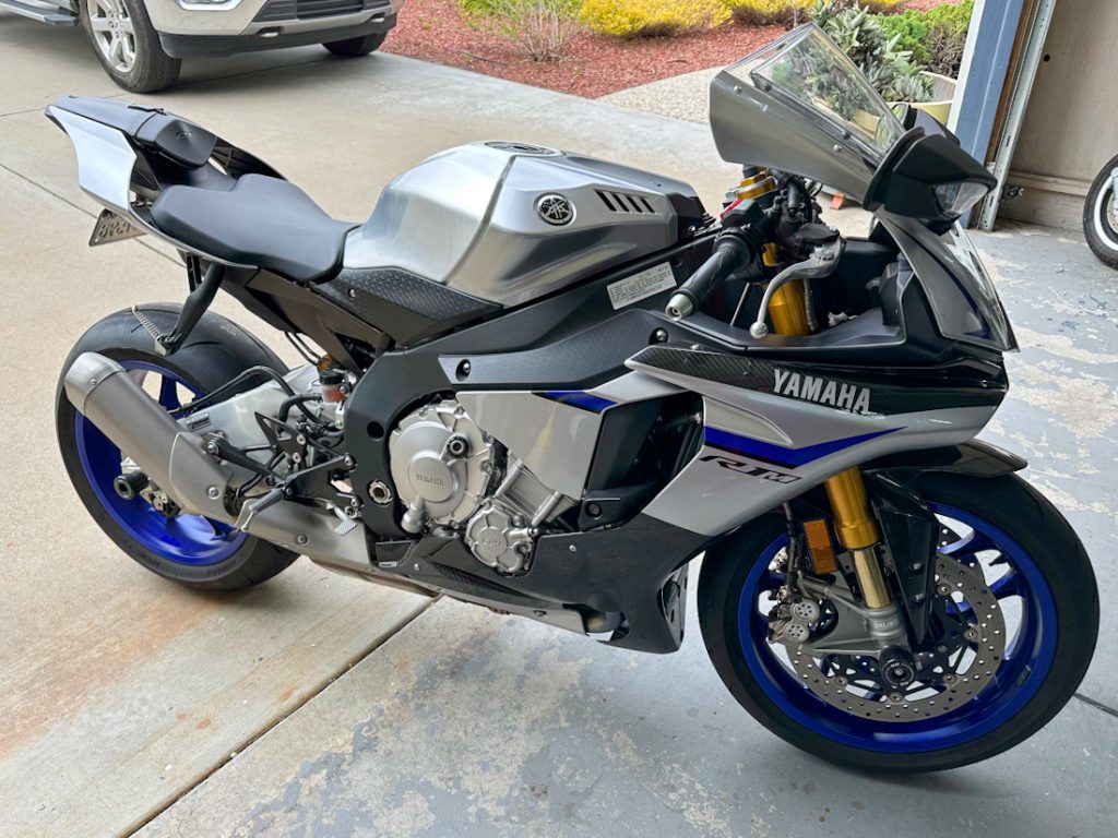 Yamaha R1 – Iconic Motorbike Auctions