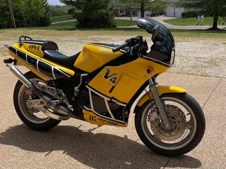 1985 Yamaha RZ500 – Iconic Motorbike Auctions