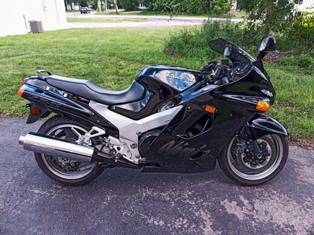 1998 Kawasaki ZX11 Iconic Motorbike Auctions