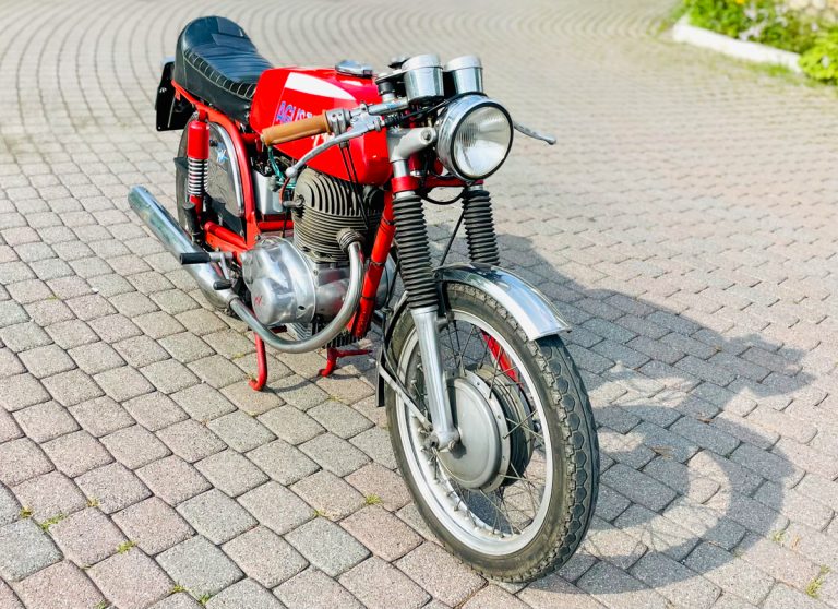 1972 MV Agusta 350B Sport – Iconic Motorbike Auctions