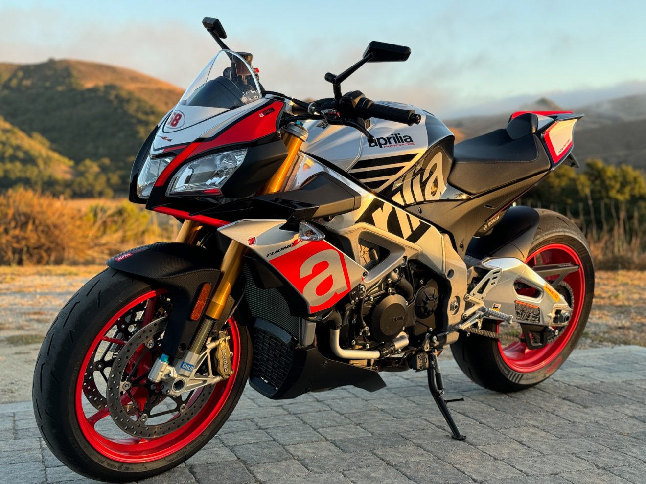 2016 Aprilia Tuono V4 Factory 1100 – Iconic Motorbike Auctions
