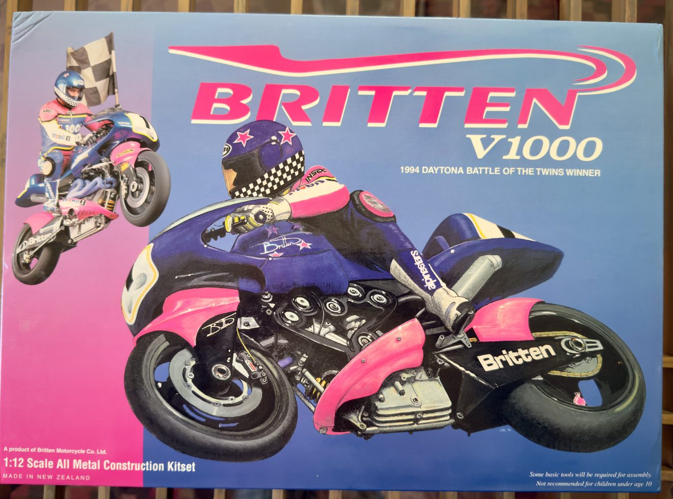 Britten V1000 1:12 Die Cast Model – Iconic Motorbike Auctions