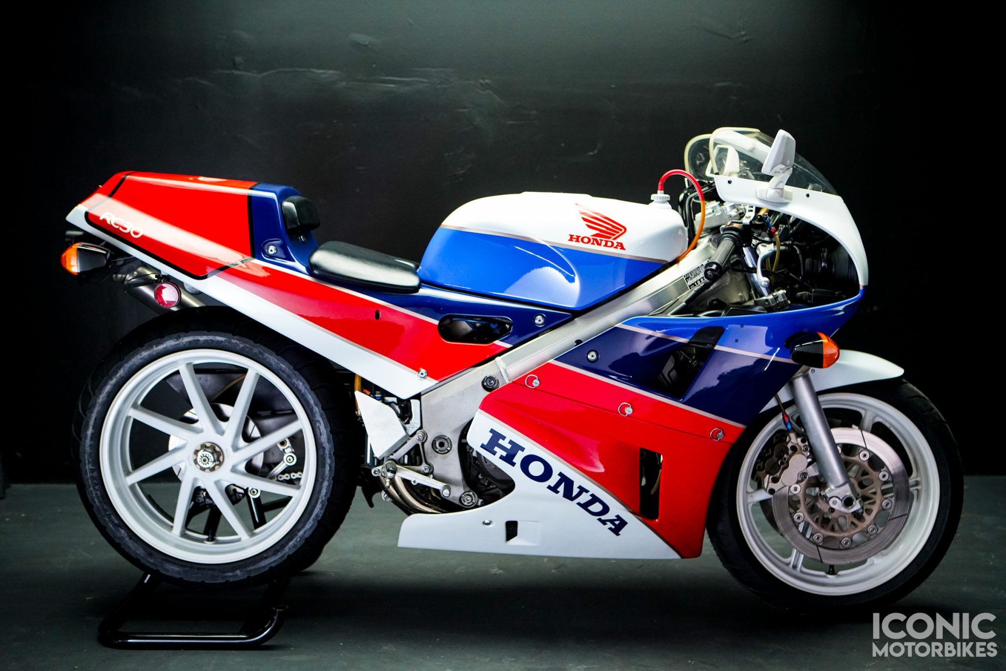 RC30 – Iconic Motorbike Auctions