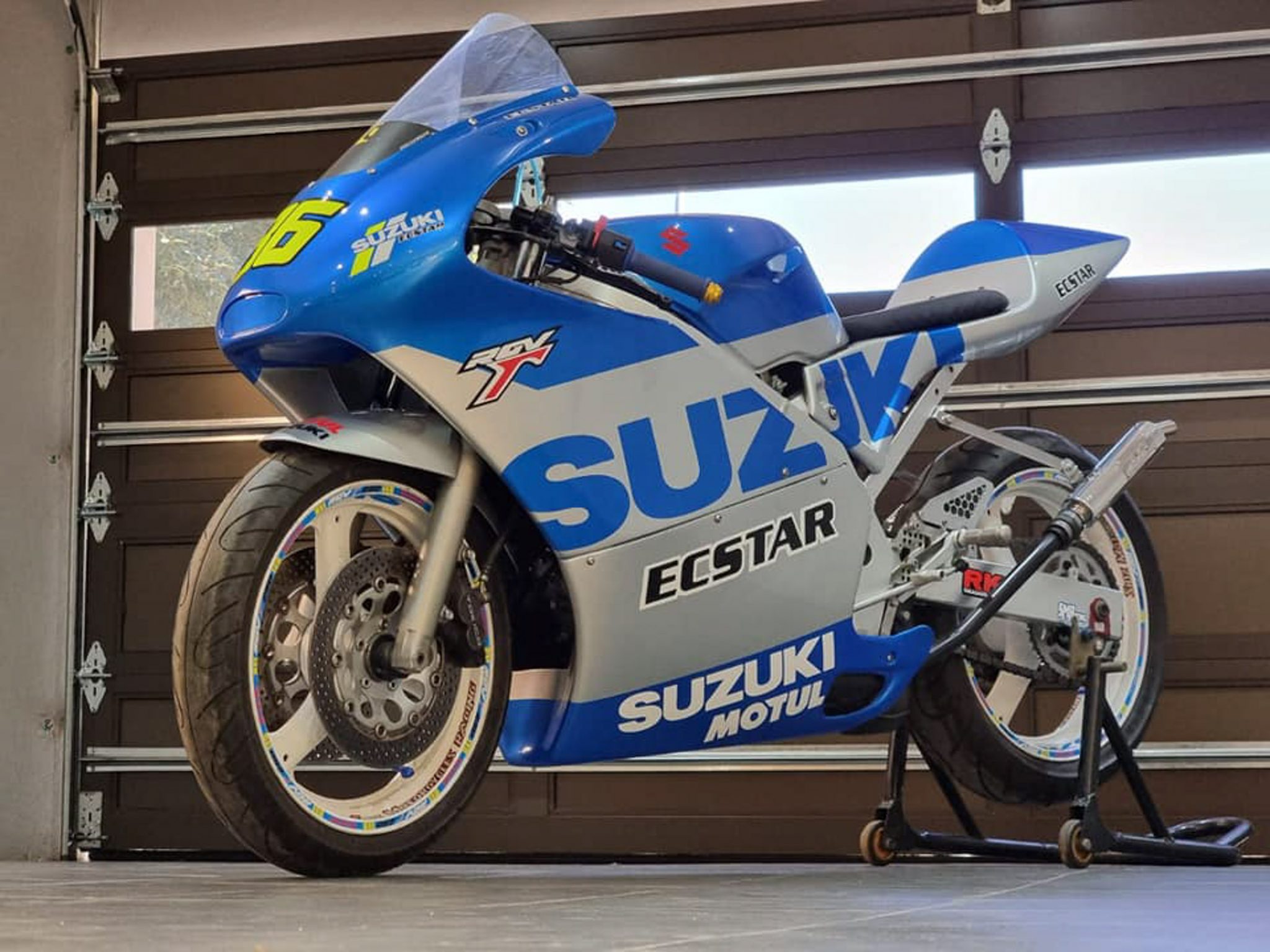 1990 Suzuki RGV250 VJ21 – Iconic Motorbike Auctions