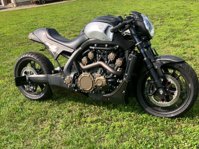 2011 Yamaha VMAX RSD