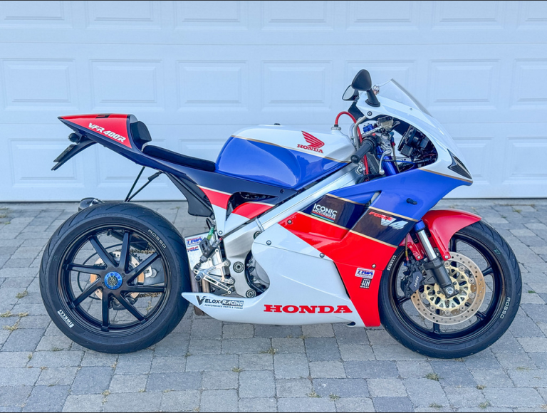 1995 Honda RVF400 NC35 – Iconic Motorbike Auctions