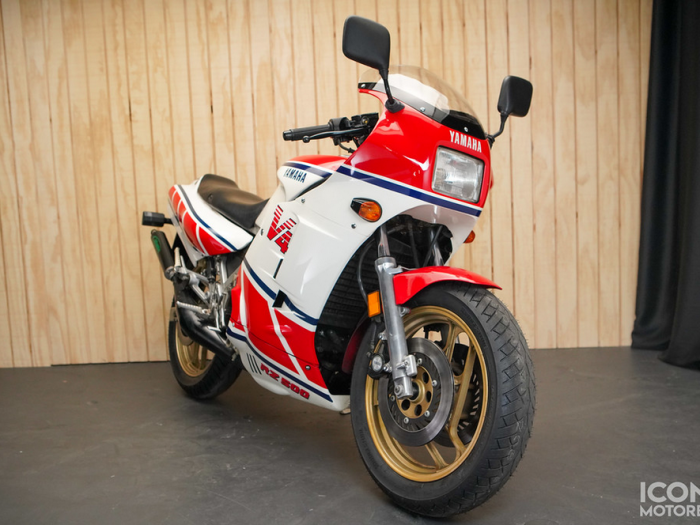 1985 Yamaha RZ500
