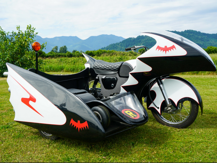 1966 Yamaha YDS3 Bat Cycle Replica