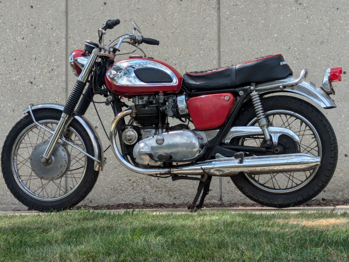 No Reserve - 1969 Kawasaki W2TT