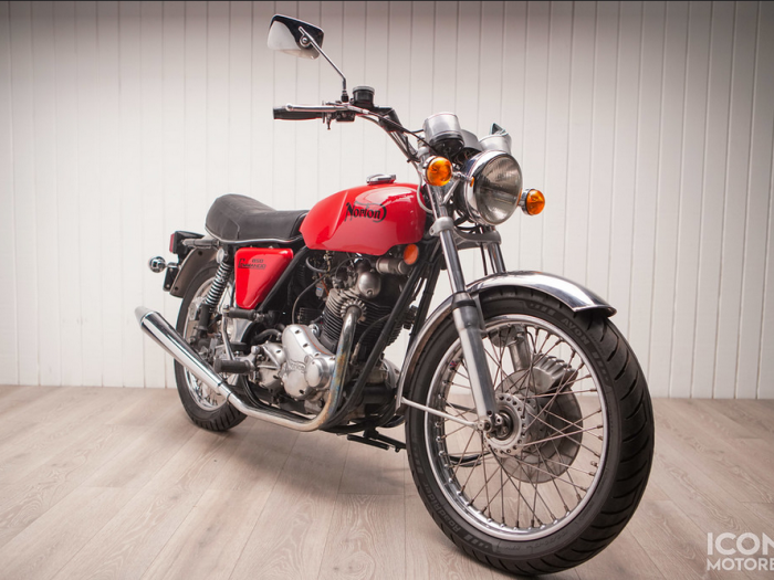 1975 Norton Commando 850