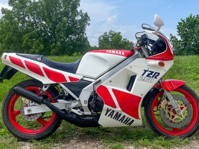 1985 Yamaha TZR250