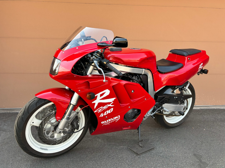 No Reserve – 1992 Suzuki GSX-R400R SP – Iconic Motorbike Auctions