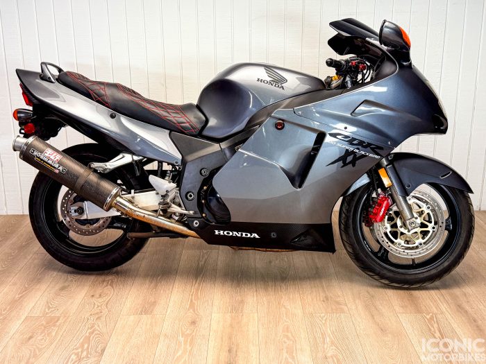 1999 Honda CBR1100XX Super Blackbird