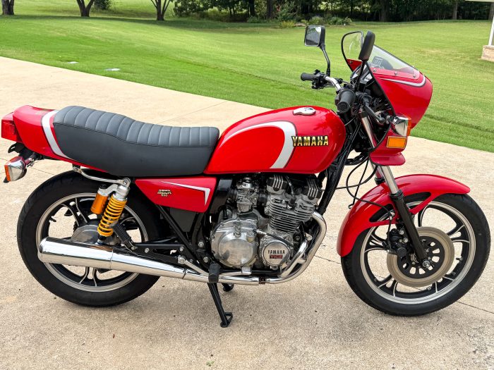 1982 Yamaha XJ550R Seca