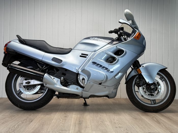 1987 Honda CBR1000F Hurricane