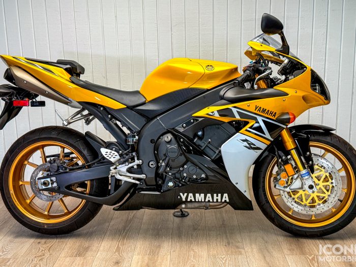 2006 Yamaha R1 LE #428 with Zero Miles