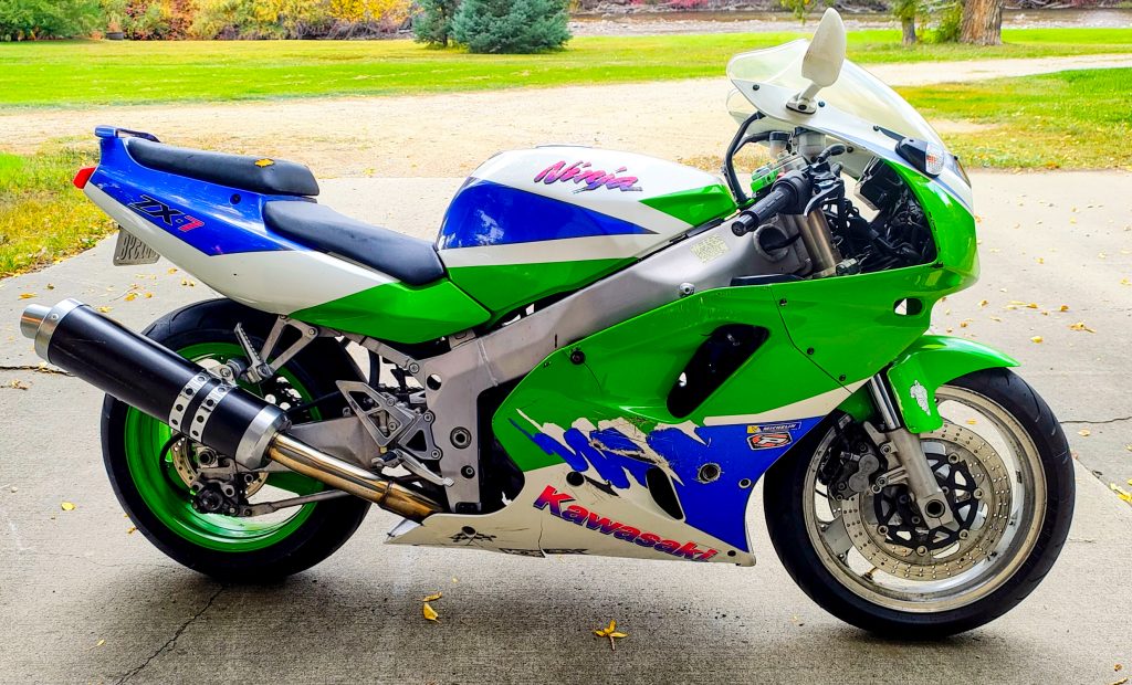 ワイルド ZX-7 – Iconic Motorbike Auctions
