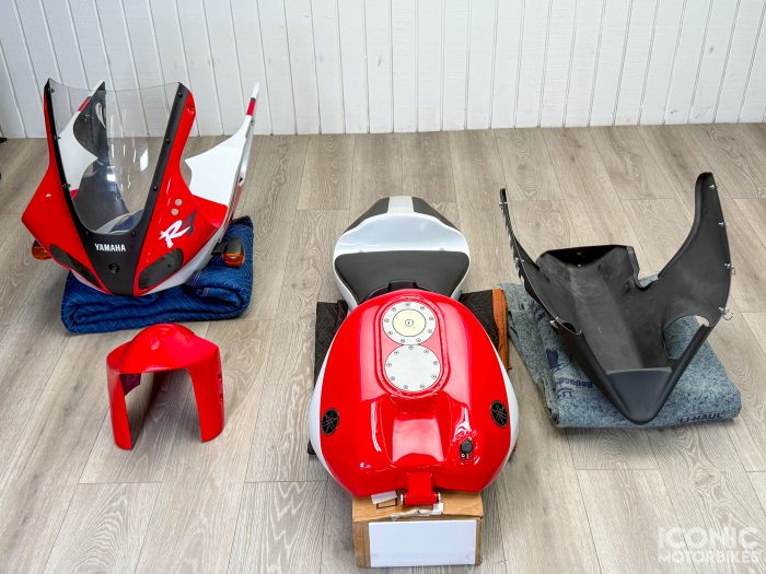 1999 Yamaha YZF-R7 OW-02 Bodywork
