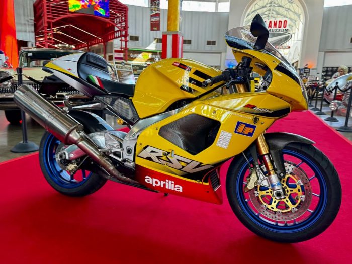 2002 Aprilia RSV Mille R