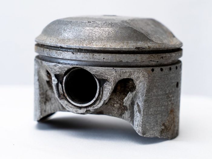 For Charity With No Reserve - Velocette Piston Cast By Burt Munro