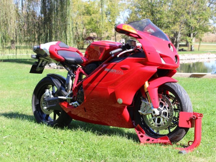 2006 Ducati 999S