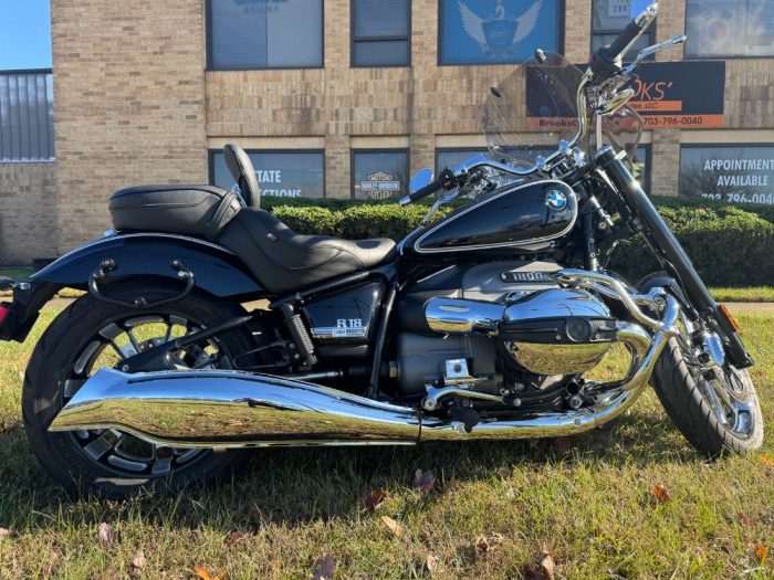 2021 BMW R18 First Edition