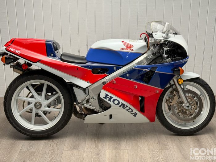 1990 Honda RC30