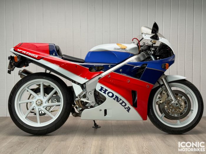 1988 Honda RC30 VFR750R With 62 Miles