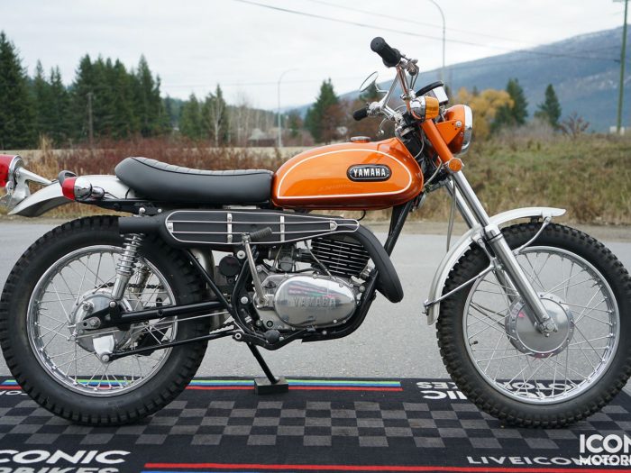 1971 Yamaha DT-1 250