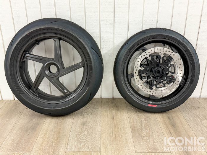 BST Star Tek Carbon Fiber Wheels