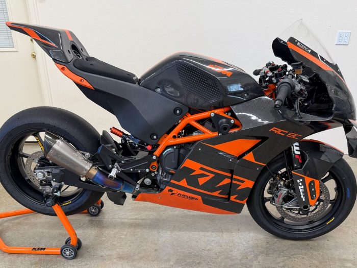 2023 KTM RC 8C #31/200