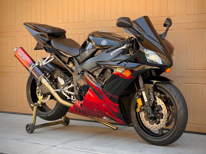 2003 Yamaha YZF-R1