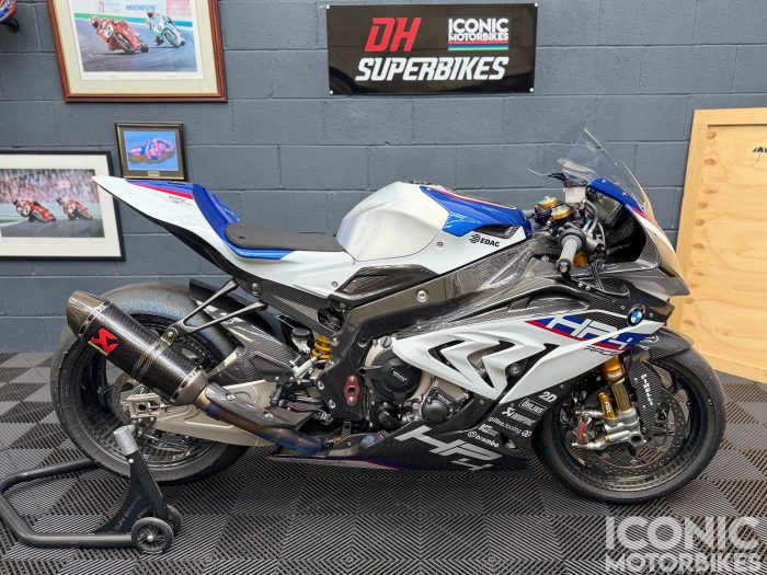 2017 BMW HP4 Race #213/750