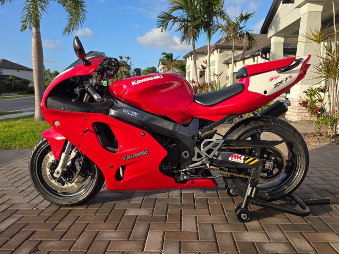 2002 Kawasaki ZX-7R