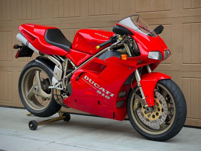1995 Ducati 916