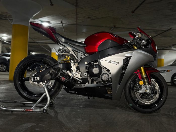2008 Honda CBR1000RR With 7 Miles