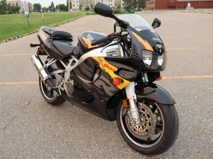1996 Honda CBR900RR
