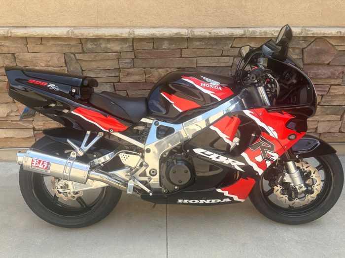 1996 Honda CBR900RR
