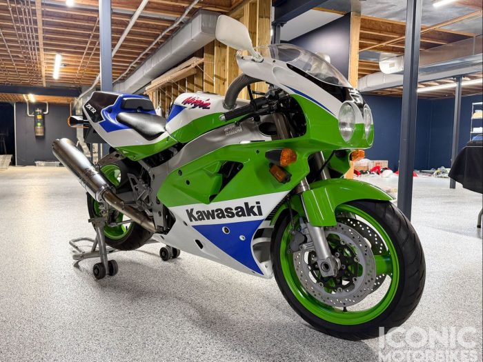 No Reserve - 1992 Kawasaki Ninja ZX-7R