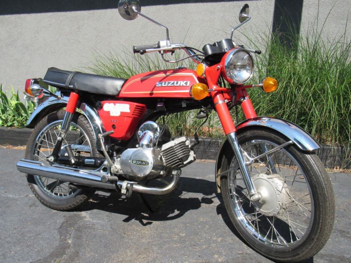 No Reserve - 1976 Suzuki A100 Go-Fer