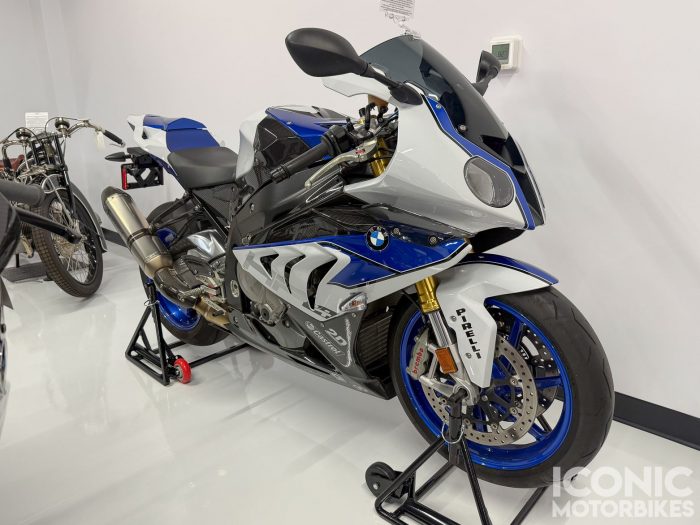 2014 BMW HP4 Competition #4680